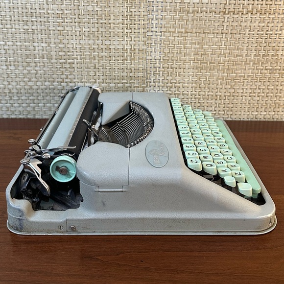 🌟4xHP🌟VTG 1957 Hermes Rocket Sea Green Manual Typewriter Switzerland - Picture 9 of 16